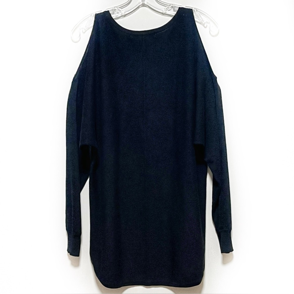 United States Sweater Soft lightweight Black Cold dropped Shoulder knit Sweater - Picture 4 of 6